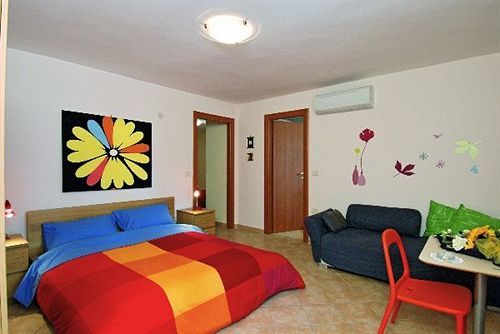 بومبيي B&B Bassotto المظهر الخارجي الصورة