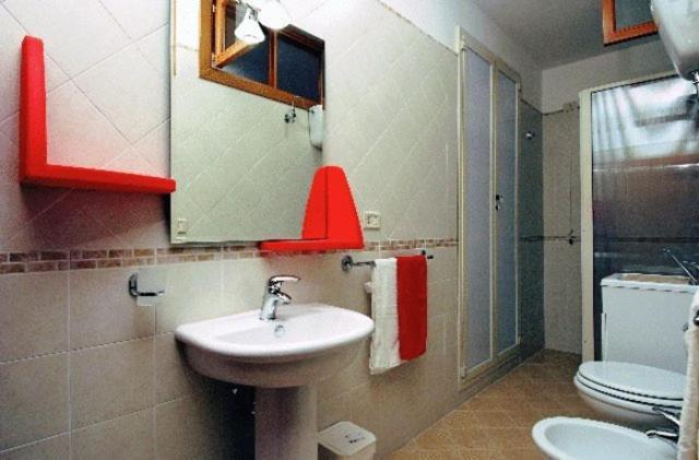 بومبيي B&B Bassotto المظهر الخارجي الصورة